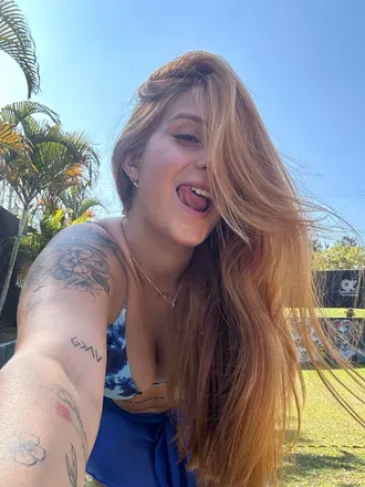 OnlyFans account  lary_ruivinhaa avatar 1