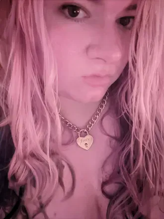 OnlyFans account  fieryfoxx avatar 1