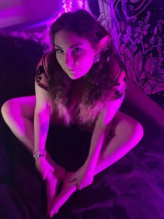 OnlyFans cuenta rebel.rosie avatar 1