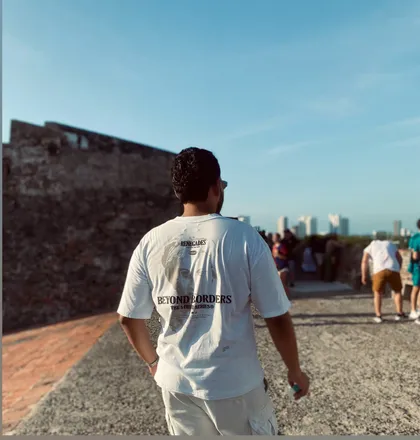 OnlyFans account  andreslara99 header 2