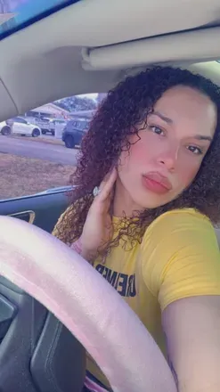 OnlyFans account  tooprettilouive header 2