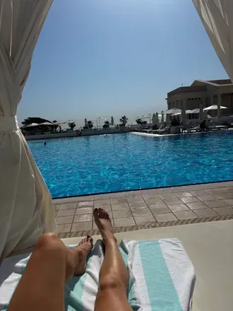 OnlyFans account  elegantfeetescape avatar 1