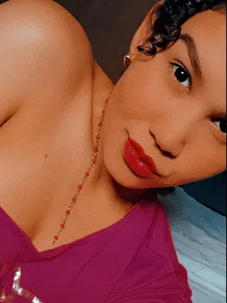 OnlyFans cuenta maynursefire avatar 1