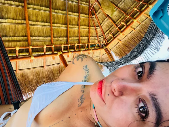 OnlyFans cuenta lunaaescobar header 2