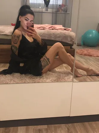 OnlyFans cuenta u230803613 header 2