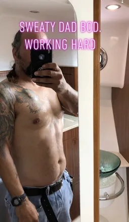 OnlyFans cuenta dadbod4u2.0 header 1