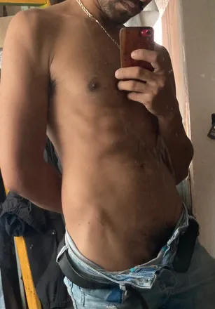 OnlyFans cuenta d_lapetitemort header 2