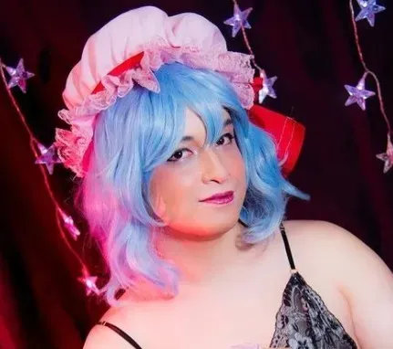 OnlyFans cuenta roxannefemboyprince avatar 1