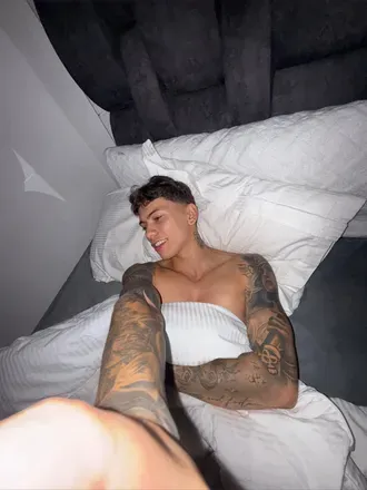 OnlyFans cuenta juandavidcardona1 header 2