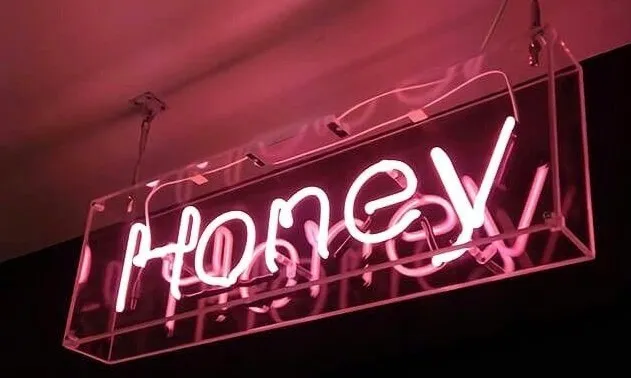 OnlyFans account  honeyy203 header 2