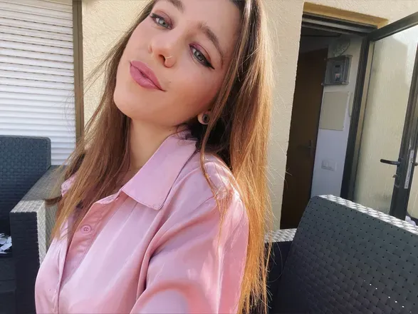 OnlyFans account  claudee avatar 1