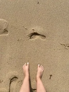 OnlyFans cuenta smallswissfeet header 2