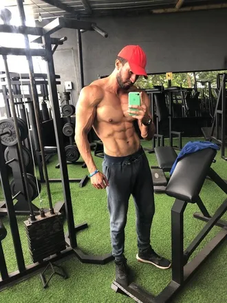 OnlyFans cuenta u79691621 header 2