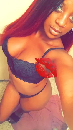 OnlyFans cuenta naveah header 2