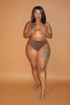 OnlyFans of tootianna