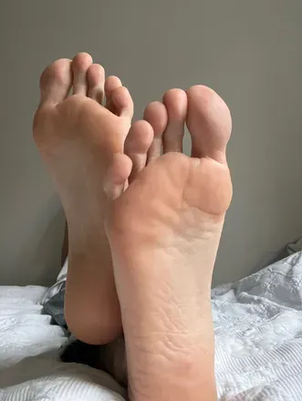 OnlyFans account  handyfeetisha avatar 1