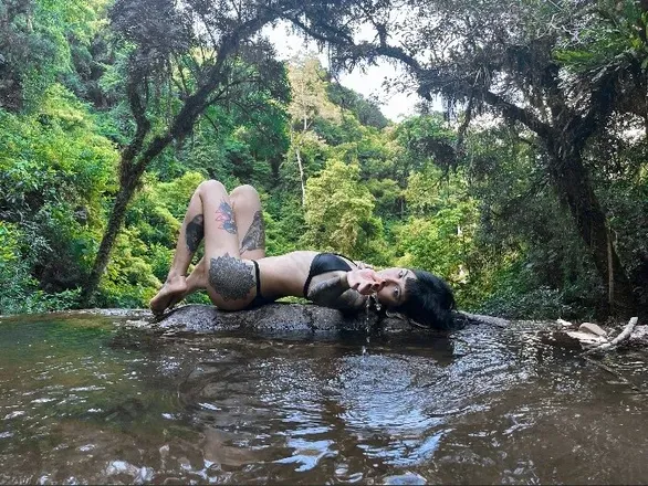 OnlyFans account  ayanami_sg header 2