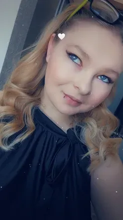 OnlyFans account  bails.love420 avatar 1