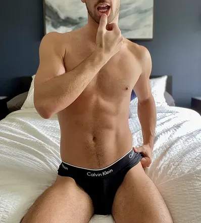 OnlyFans cuenta justyouraverageof avatar 1