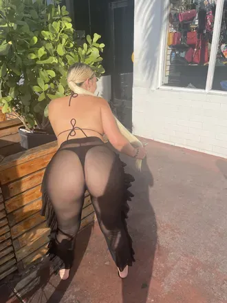 OnlyFans cuenta carl.yy header 2