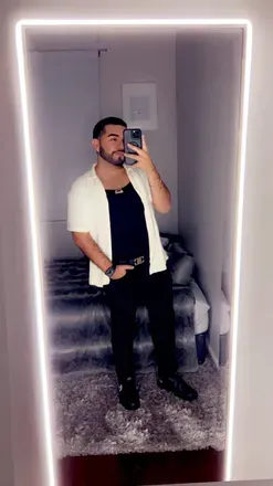 OnlyFans account  luckylv_21 avatar 1
