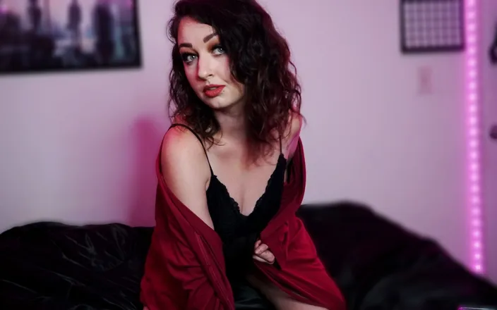 OnlyFans cuenta ravenroxxanne header 2