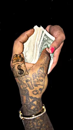 OnlyFans cuenta mystiqueink26 header 2