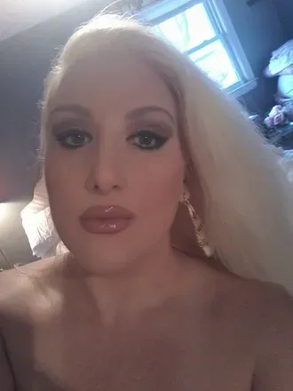 OnlyFans account  sarasummer79 avatar 1
