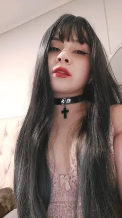 OnlyFans cuenta hakku_meow header 2