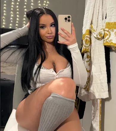 OnlyFans cuenta athenaromexo avatar 1