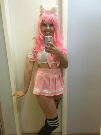 OnlyFans cuenta nekkogirl header 2