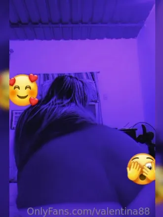OnlyFans cuenta valentina88 header 2