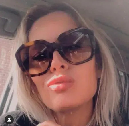 OnlyFans cuenta q_laura2022 avatar 1