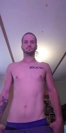 OnlyFans cuenta whiteboi54 header 2