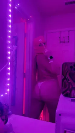 OnlyFans cuenta crybabyybarbie avatar 1