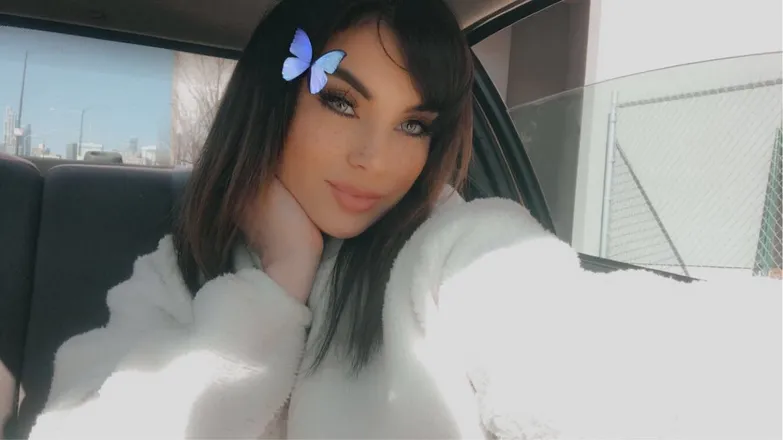 OnlyFans cuenta miacamilla header 2