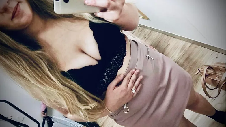 OnlyFans cuenta blondebecky22 header 2