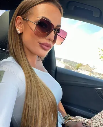 OnlyFans account  fartfetishgirl avatar 1