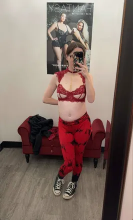 OnlyFans cuenta ahhshi header 2