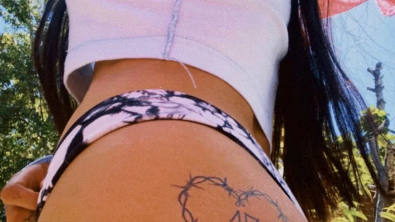 OnlyFans cuenta xmeztly header 2
