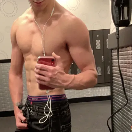 OnlyFans account  mickhung avatar 1