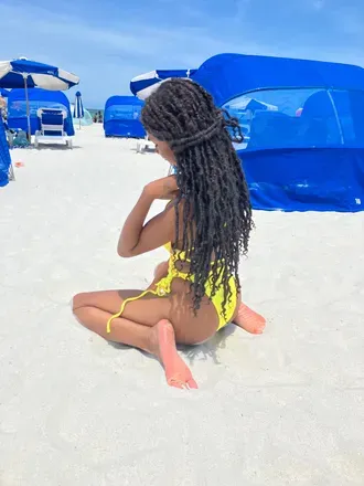 OnlyFans cuenta lovelynicoleee0 avatar 1