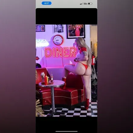 OnlyFans cuenta jennbunzzz header 2