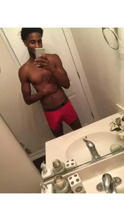 OnlyFans cuenta toomuchdick15 avatar 1
