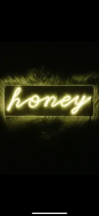 OnlyFans cuenta honeybunny header 1