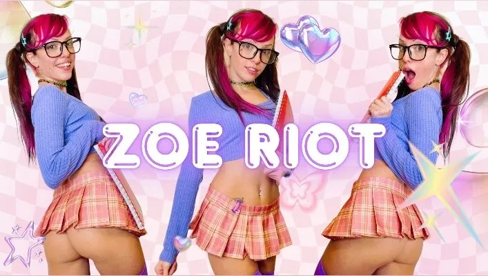 OnlyFans cuenta zoe_riot_free header 2