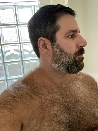 OnlyFans cuenta bearrj avatar 1