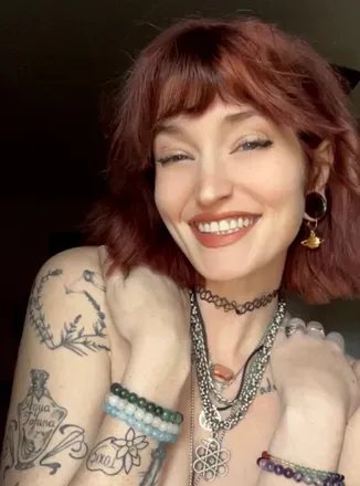 OnlyFans cuenta sunni_red_free avatar 1