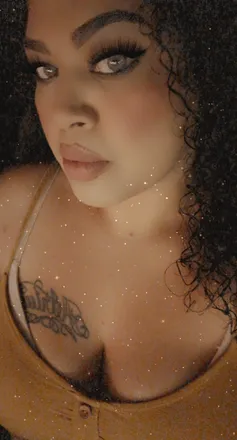 OnlyFans cuenta lesliecupid header 2