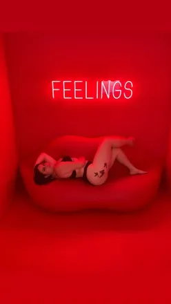 OnlyFans cuenta queen_bonitaaaa header 2